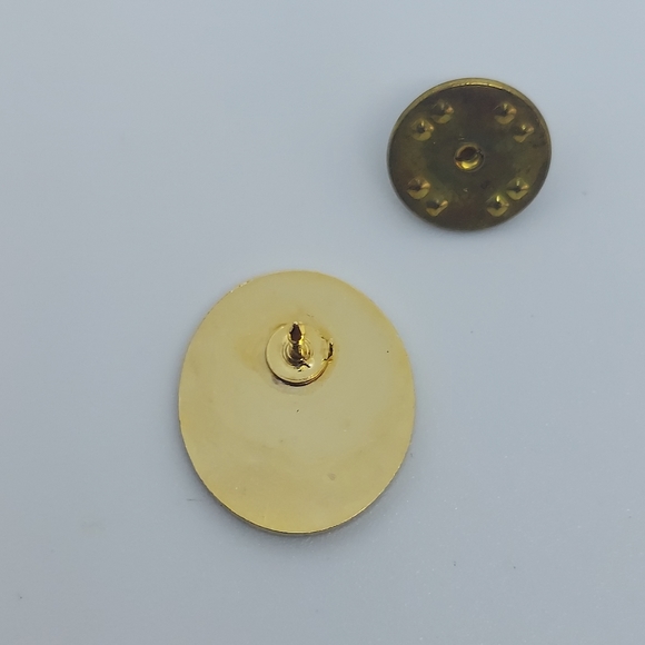 Holland America Pin Mariner Society 25  Pin Gold Tone with Blue Enamel Cruise - Picture 4 of 5